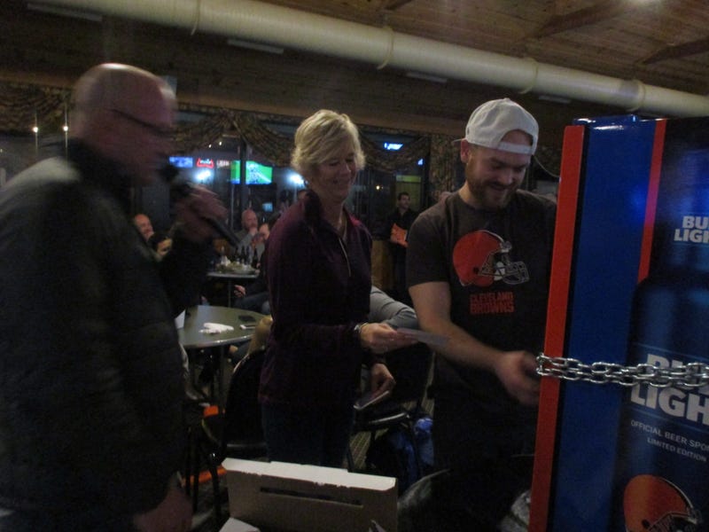 Victory Fridge giveaway 12-27