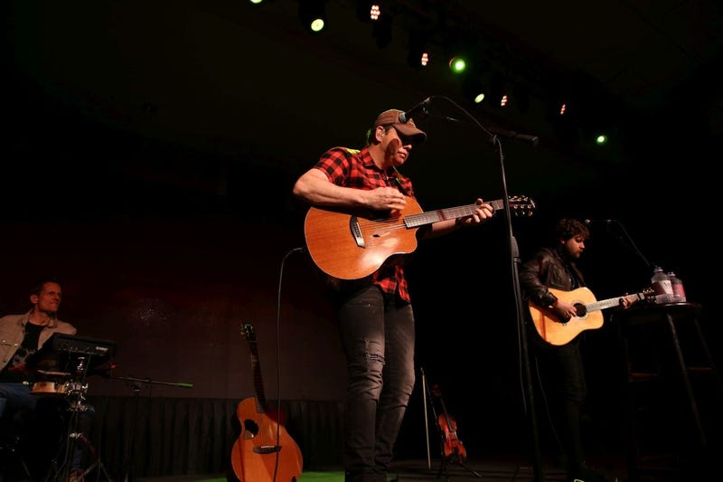 Acoustic Valentine