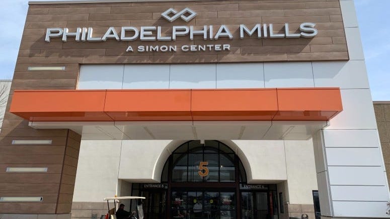 Man charged with murder after Philadelphia Mills Mall shooting