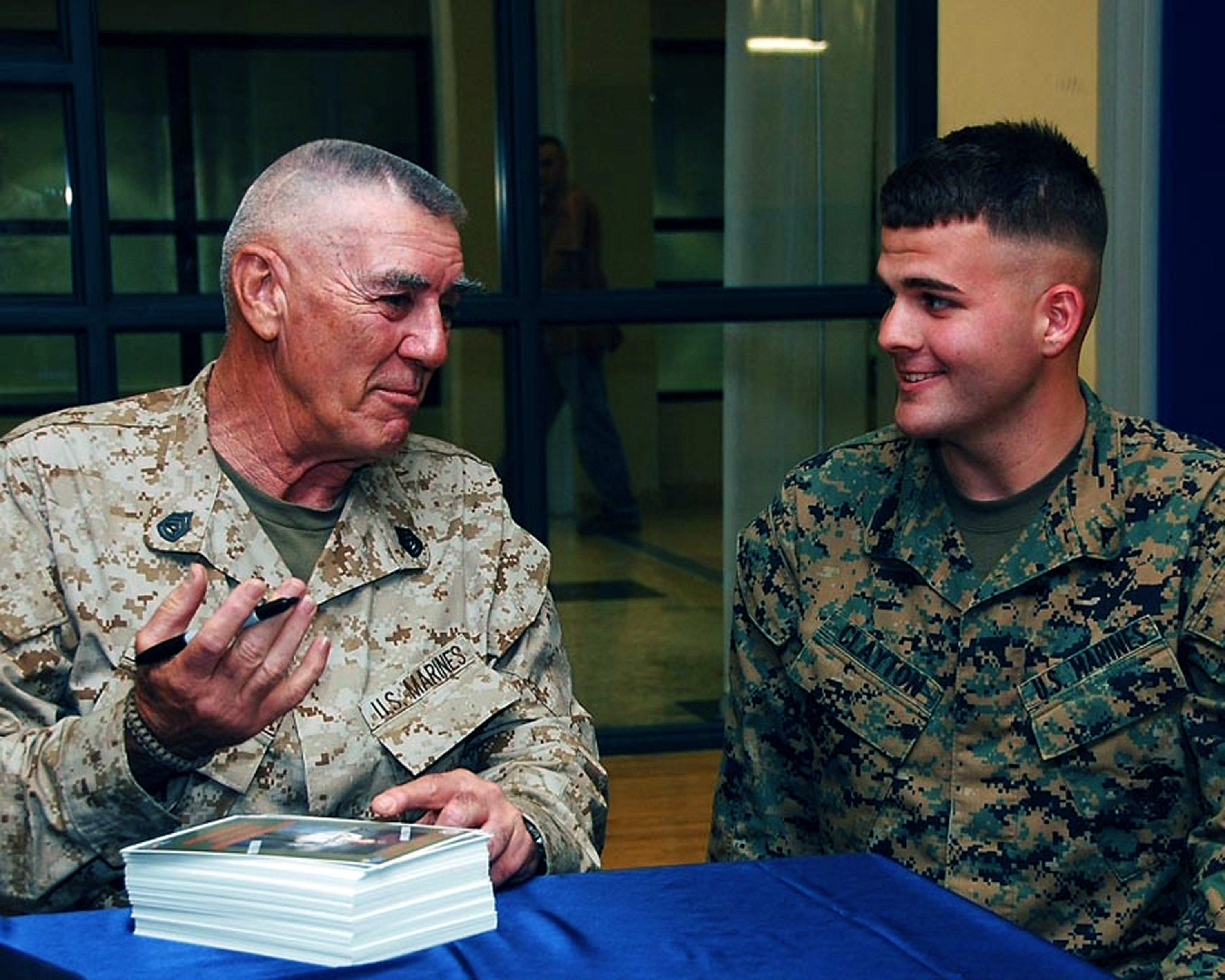 Things you didn\u0026apos;t know about R. Lee Ermey, image size:3000x2400
