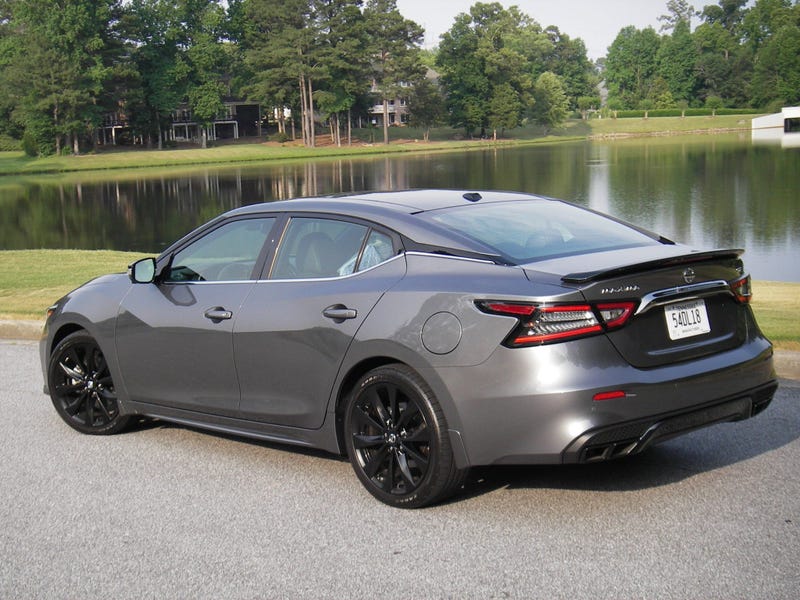 Nissan Maxima 