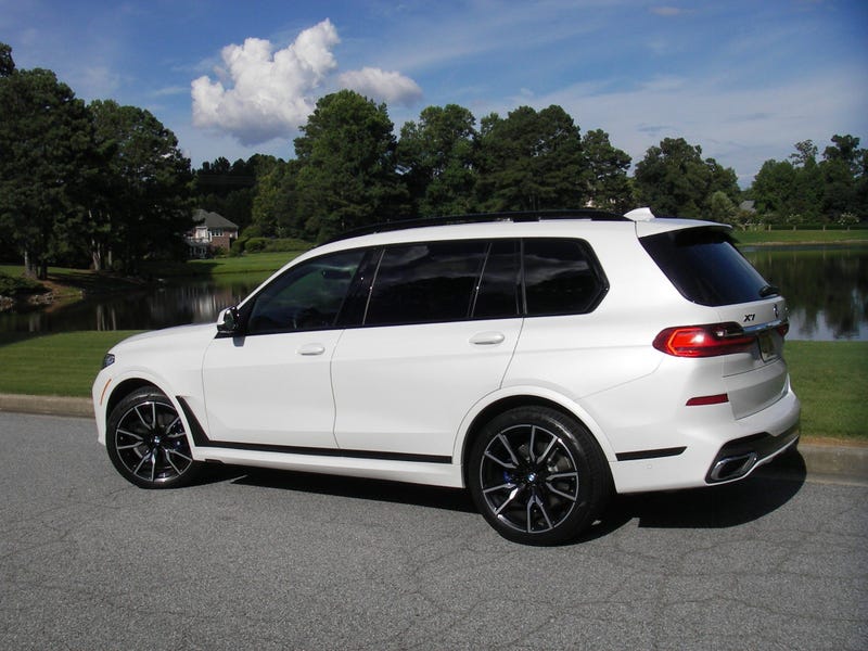 BMW X7 
