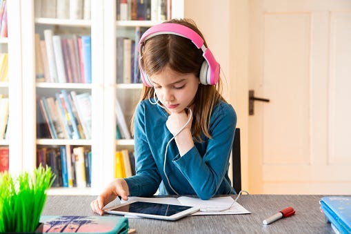 ipad, Teacher, ASL, American Sign Language, COVID-19, Local, Elementary School