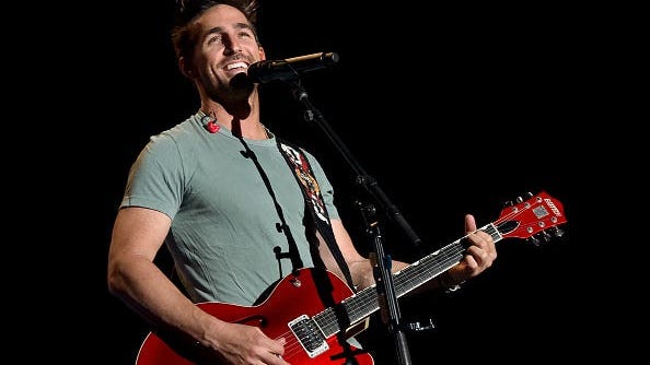 Jake Owen Writes Song About Former Bachelorette 'Alabama Hannah'