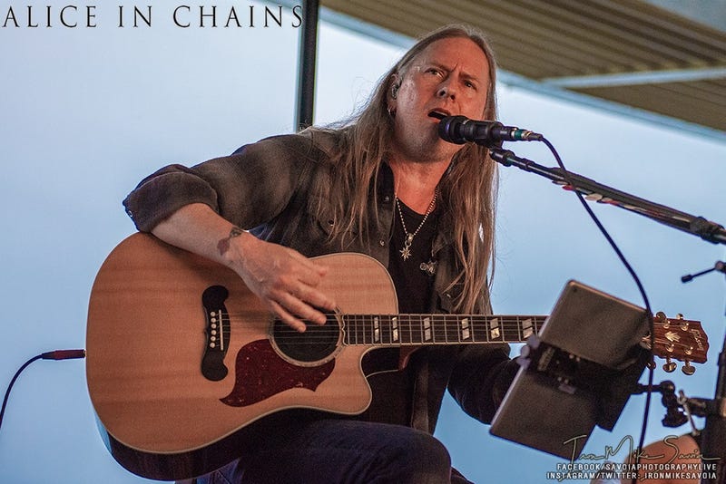 Jerry Cantrell of Alice in Chains