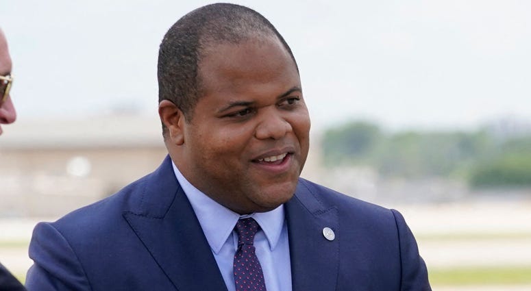 Dallas Mayor Eric Johnson