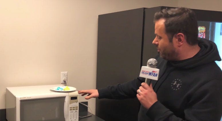 Boomer & Gio Peep joust