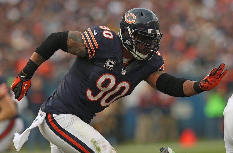 Julius Peppers with the Bears in 2012