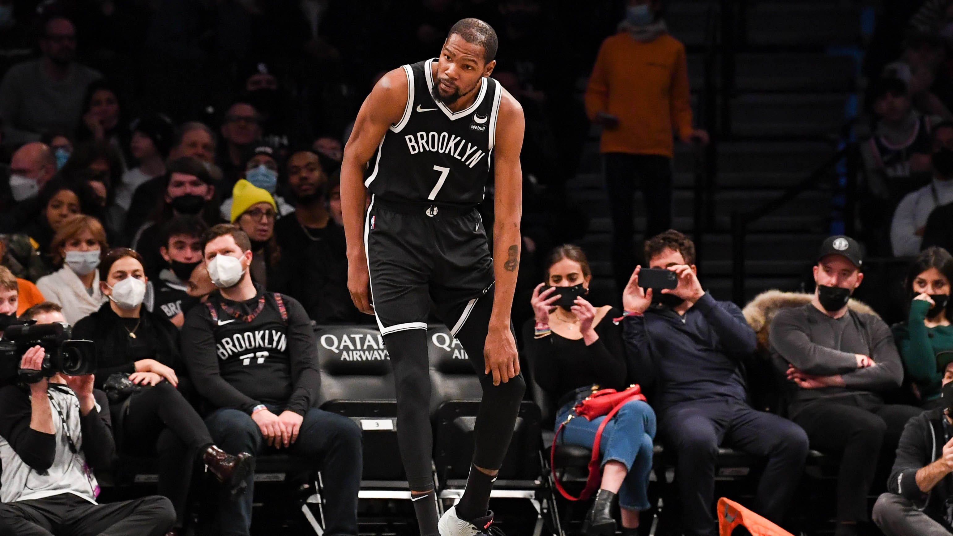 Kevin Durant out with sprained MCL, reportedly could be back in 4-6 weeks