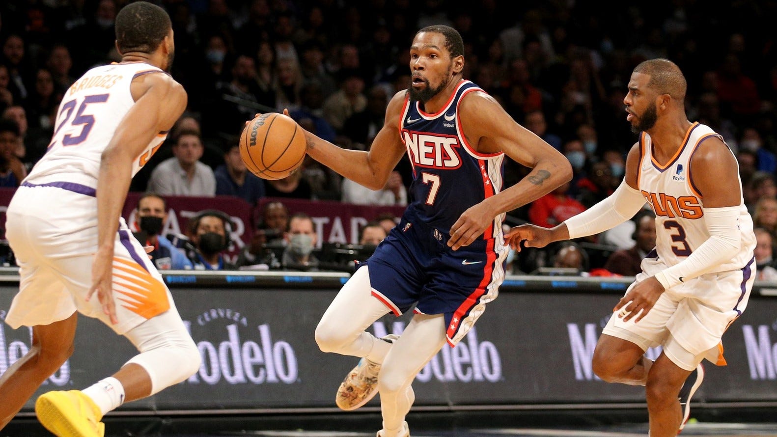 Reports: Nets trade Kevin Durant to Suns for three players, picks