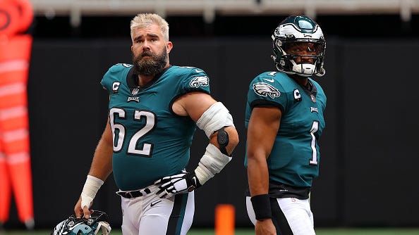12 Eagles placed on COVID-19 list, including Kelce, Cox and Goedert