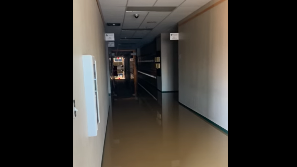 Kennedale ISD's only middle school closed due to broken water line, flooding