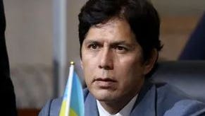 L.A. Councilman Kevin de León says he will seek ‘professional sensitivity training’ in letter to City Council president