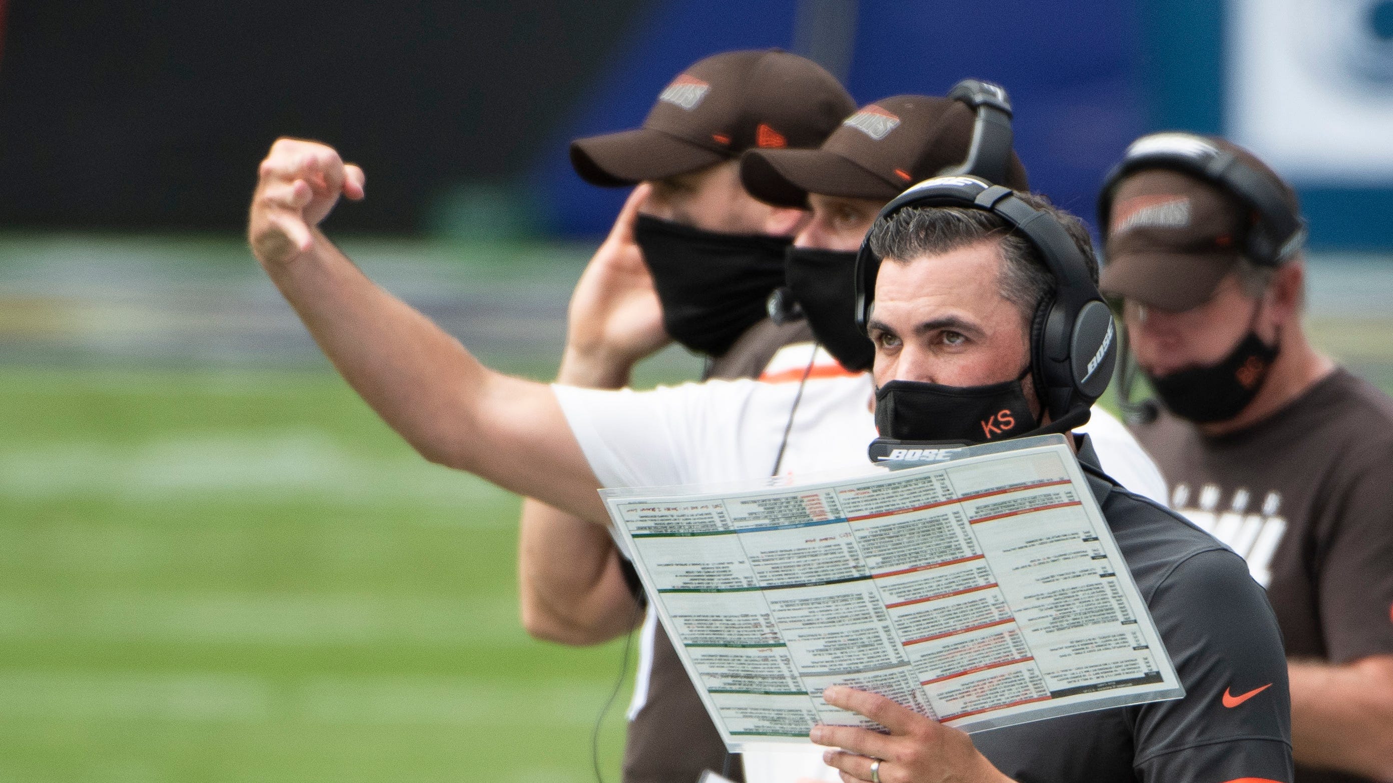 NFL analyst Steve Beuerlein: Kevin Stefanski is 'hands down' NFL Coach of the Year