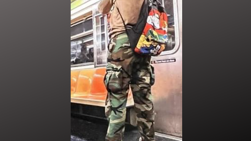 'I wish I could do more:' Man kisses female stranger on 1 train in Midtown: NYPD