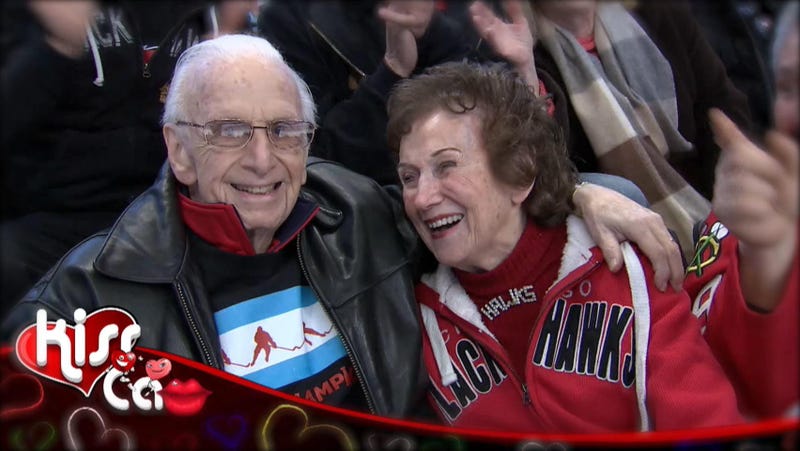 Kiss Cam, Blackhawks, Hockey, Tribute, Chicago, Couple