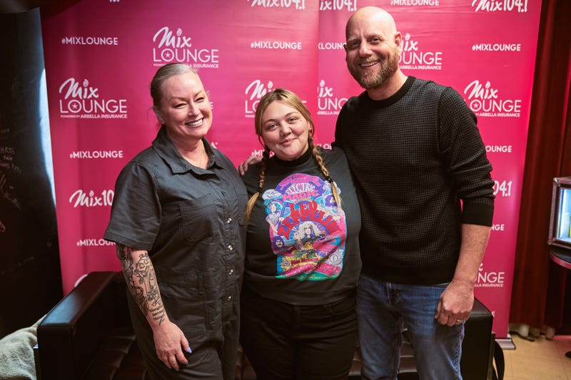 elle king 