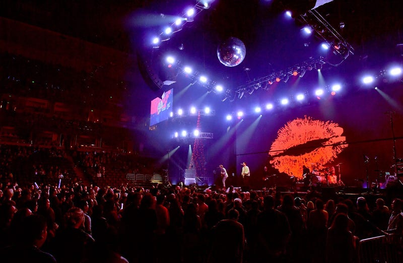 KROQ Almost Acoustic Christmas 2019