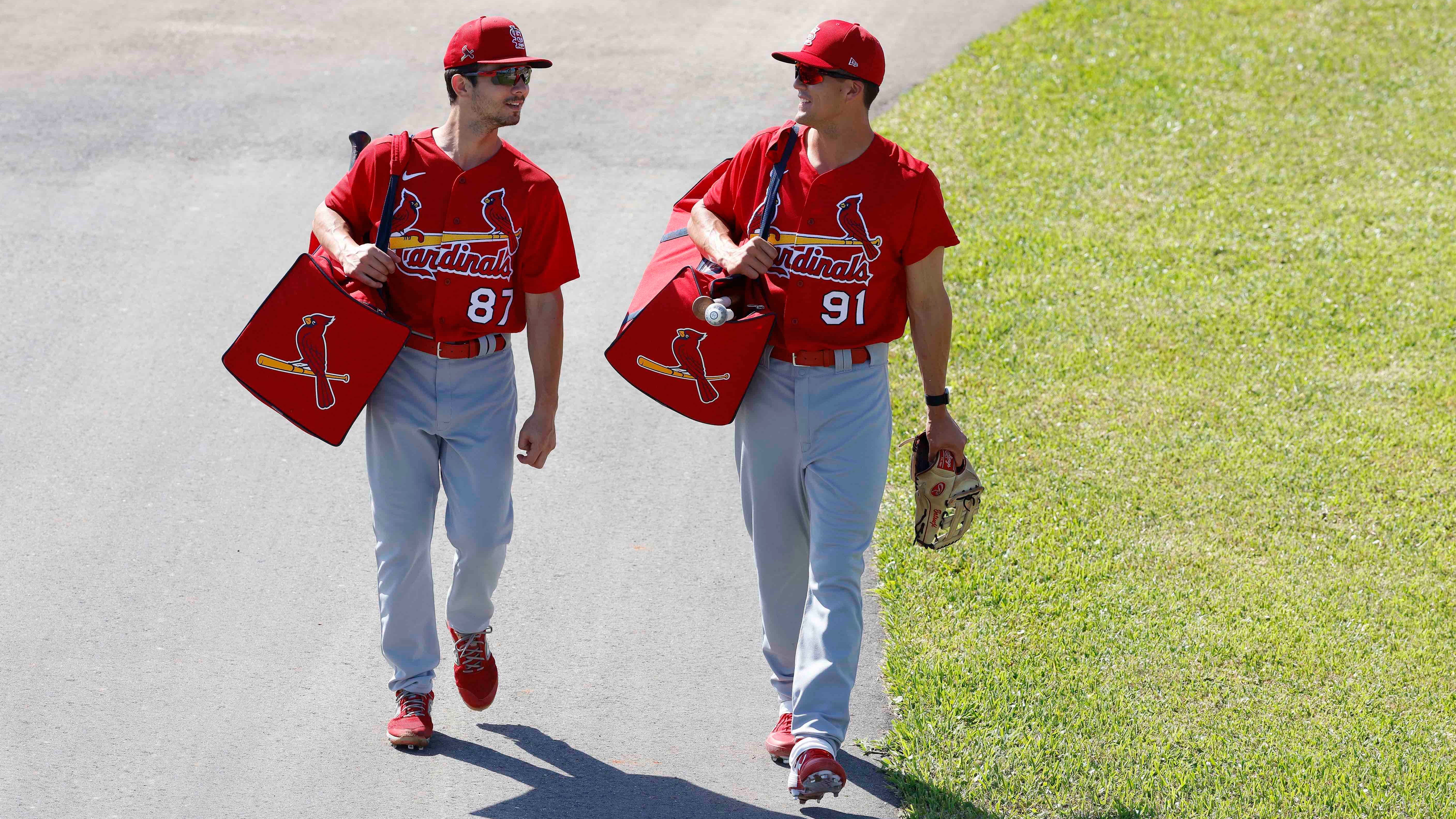New Cardinals outfielder Lars Nootbaar worked on fighter jet parts last summer