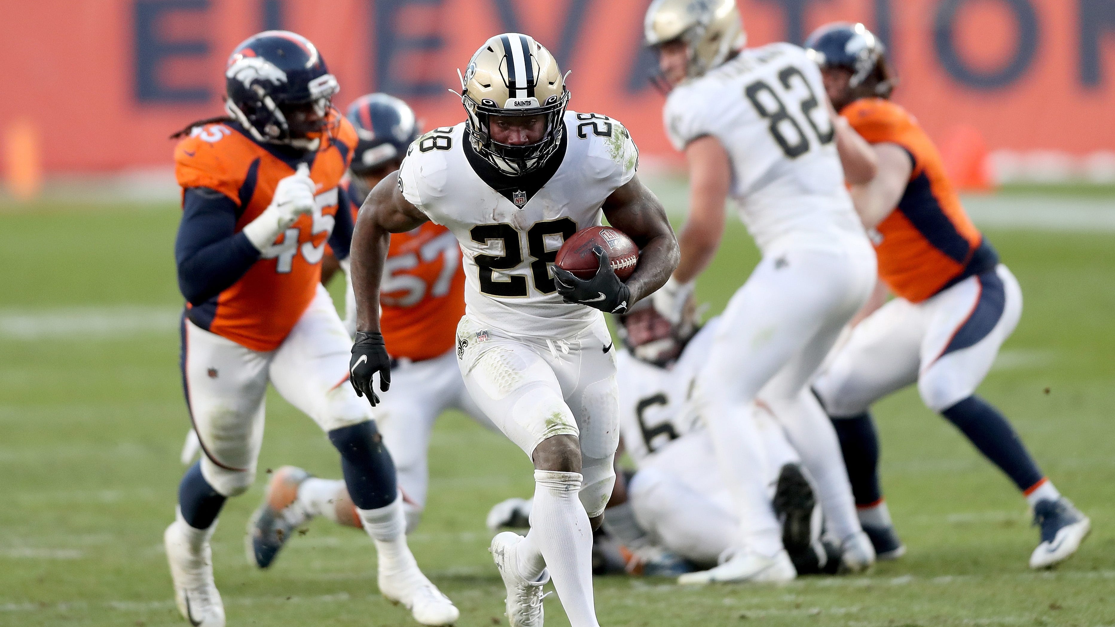 Saints add Latavius Murray to practice squad amid Alvin Kamara injury