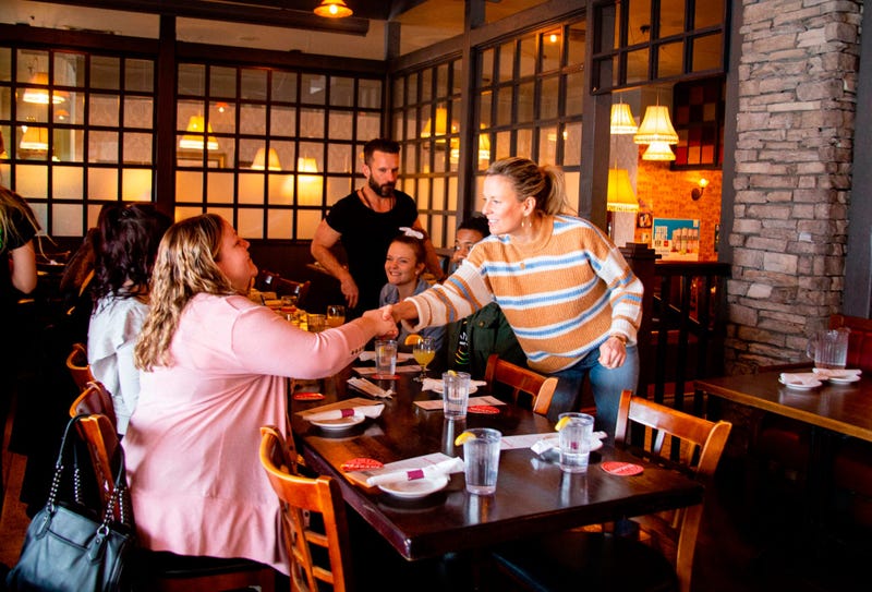 LAVSherie_PointLunch_5_1.jpg