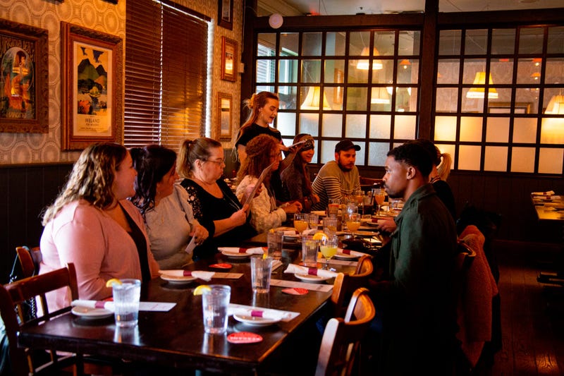LAVSherie_PointLunch_7_1.jpg