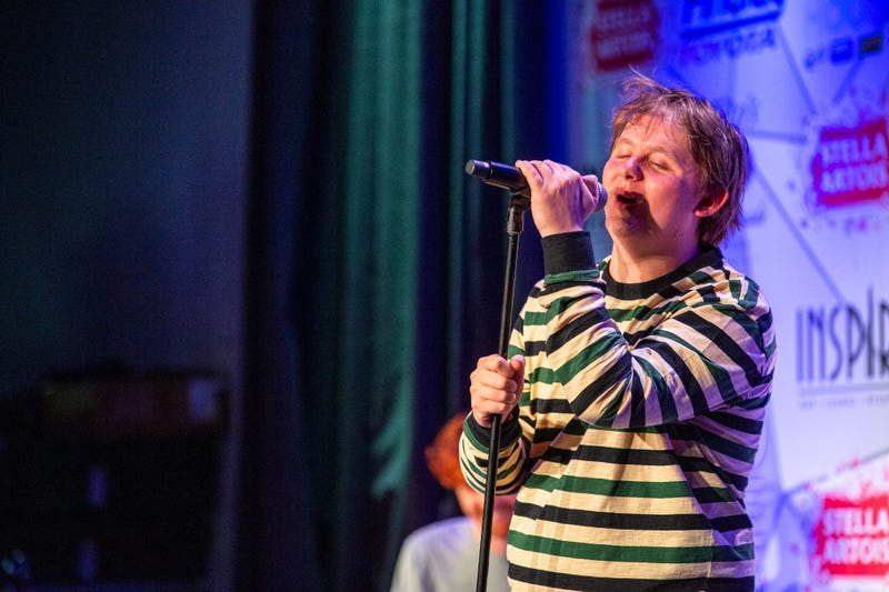 Lewis Capaldi SH On Stage Photos Courtesy Of Key Lime Photography3
