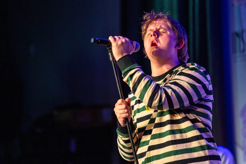 Lewis Capaldi SH On Stage Photos Courtesy Of Key Lime Photography4