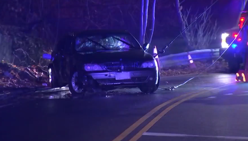 Driver dies after losing control on Lincoln Drive, flipping car into creek