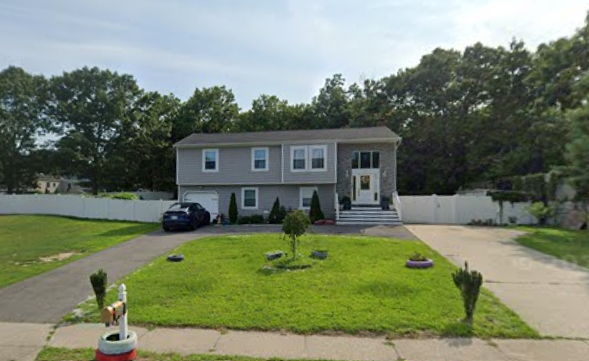 802 Old Town Rd. in Selden, N.Y., where a 15-year-old allegedly murdered his grandmother and stabbed his mother.