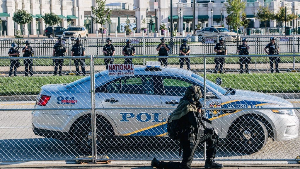 St. Louis and Louisville split on importance of police residency