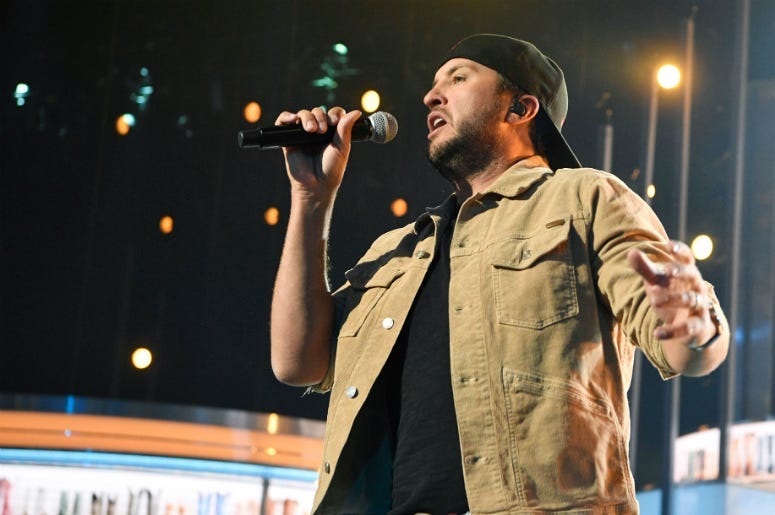Luke Bryan rehearses his new single Kickin' Boots