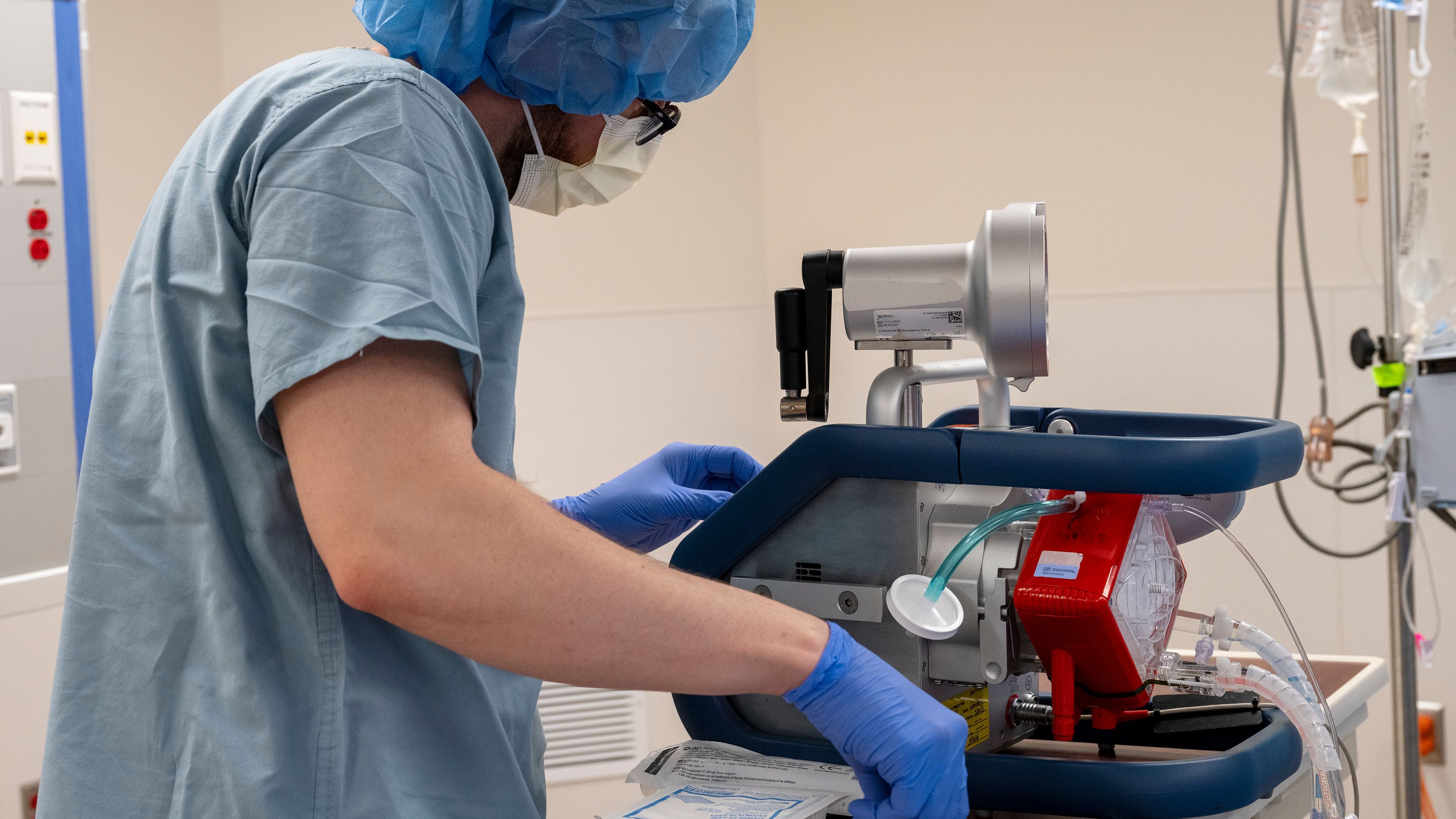 Blood-oxygenating tech could be game-changer for heart, lung patients