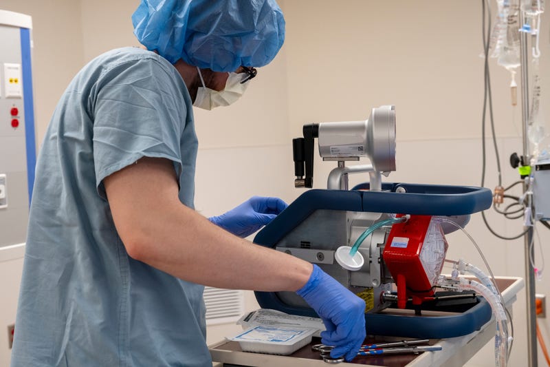 the Extracorporeal Membrane Oxygenation apparatus