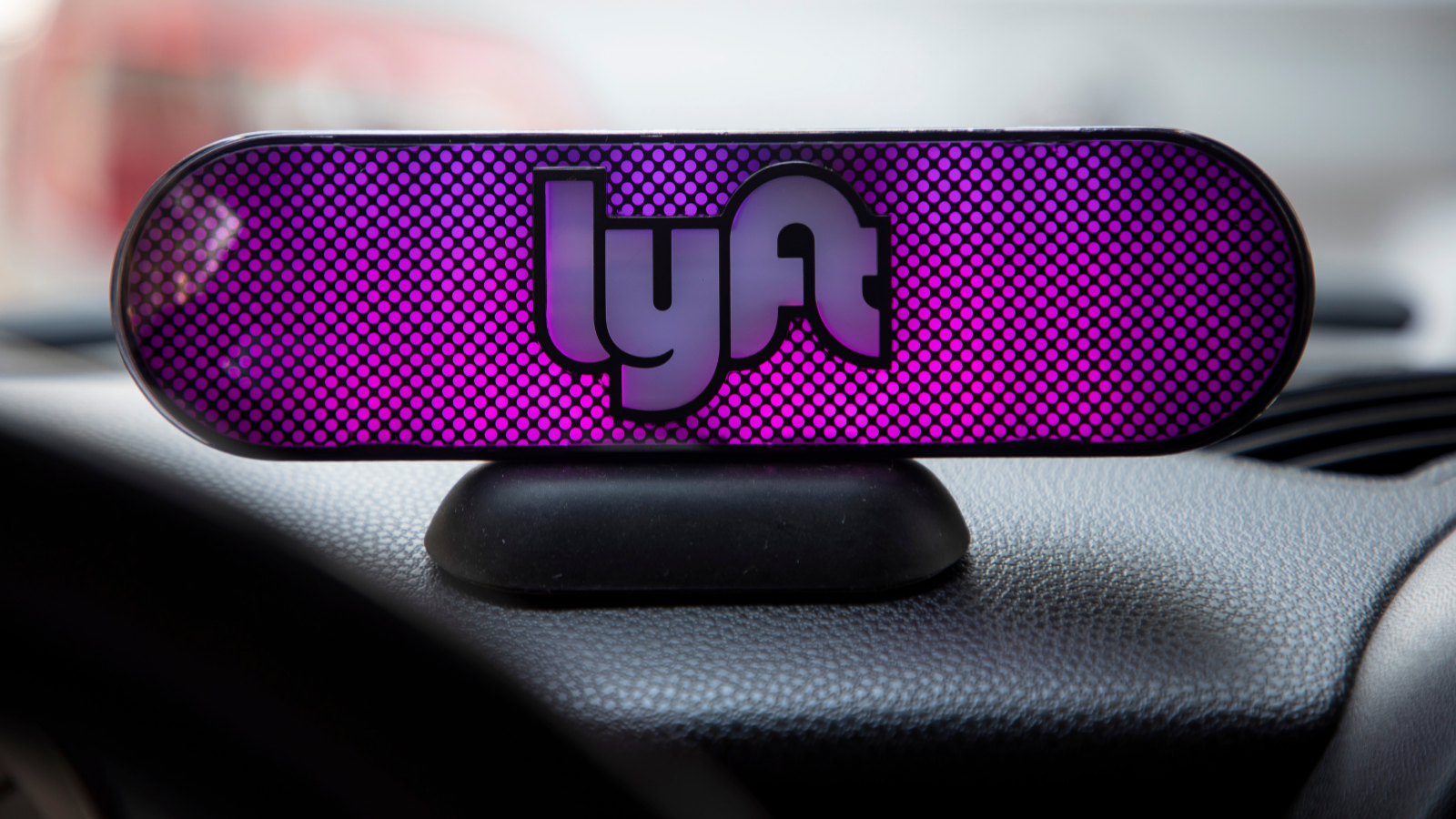 Police: Lyft driver shoots 2 men during carjacking in Southwest Philadelphia