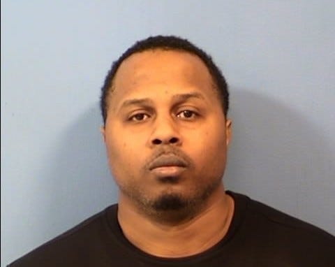 Curtis Lyons booking photo