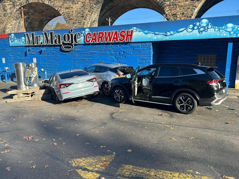 Multi-vehicle accident at Mr. Magic carwash on Washington Blvd.