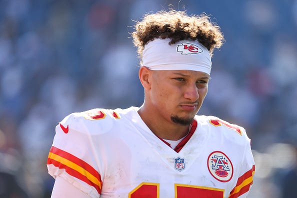 Patrick Mahomes looks on during a Chiefs loss