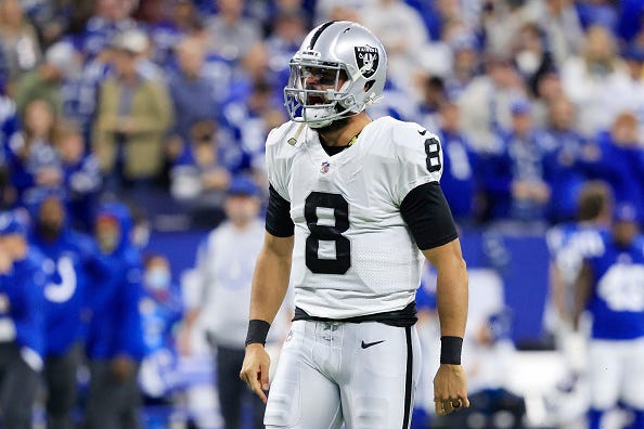 Marcus Mariota during a Raiders game. 
