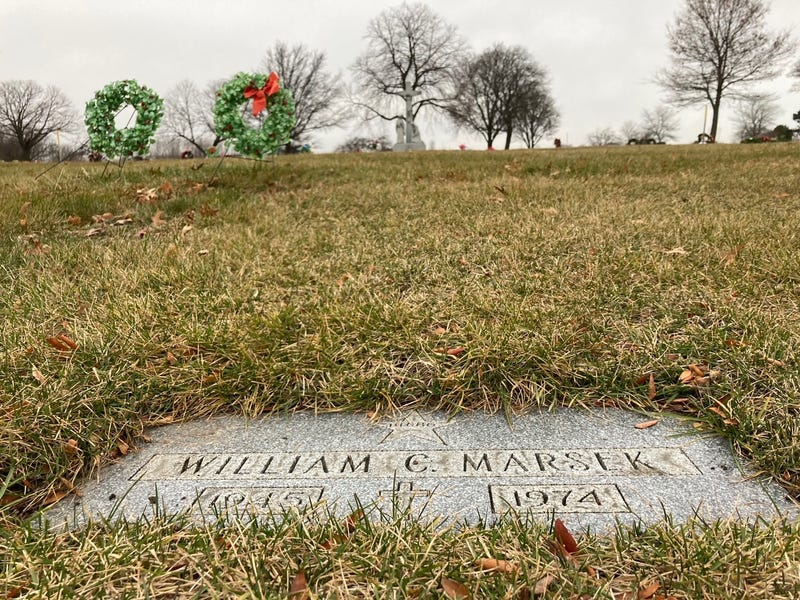 Chicago police officer's gravesite