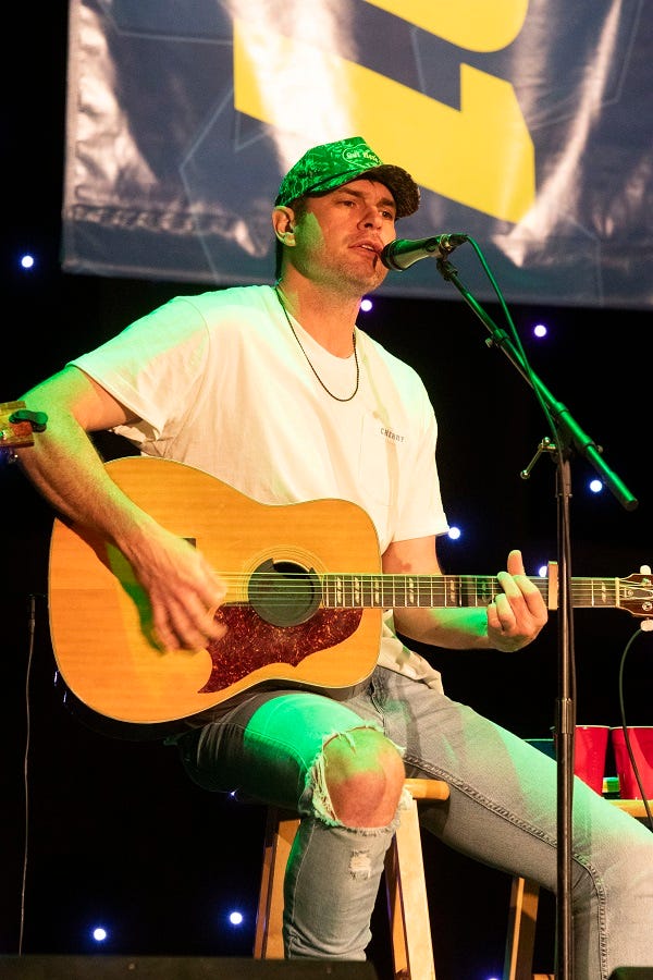 Guitars & Stars