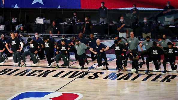 Mavericks reportedly cease playing national anthem before games