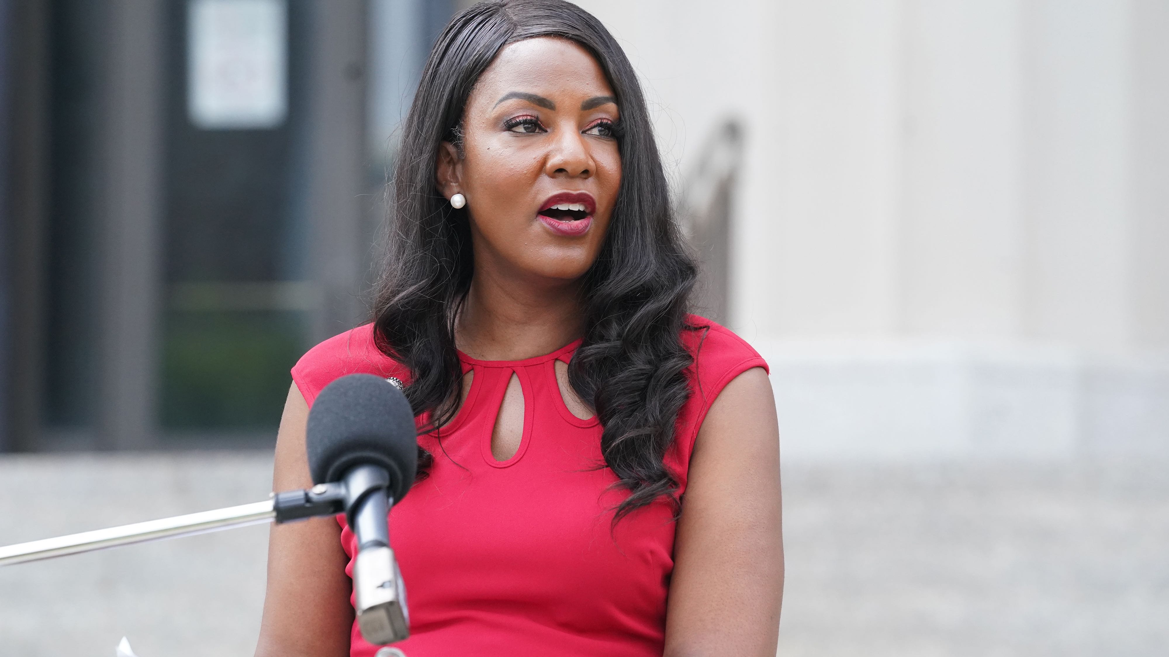St. Louis Mayor Jones at White House this week for bill signing, meetings