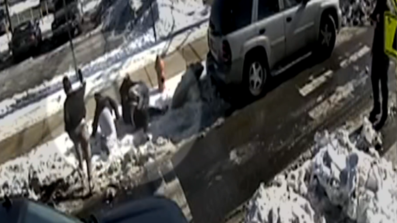 Fight over parking spot in Kensington