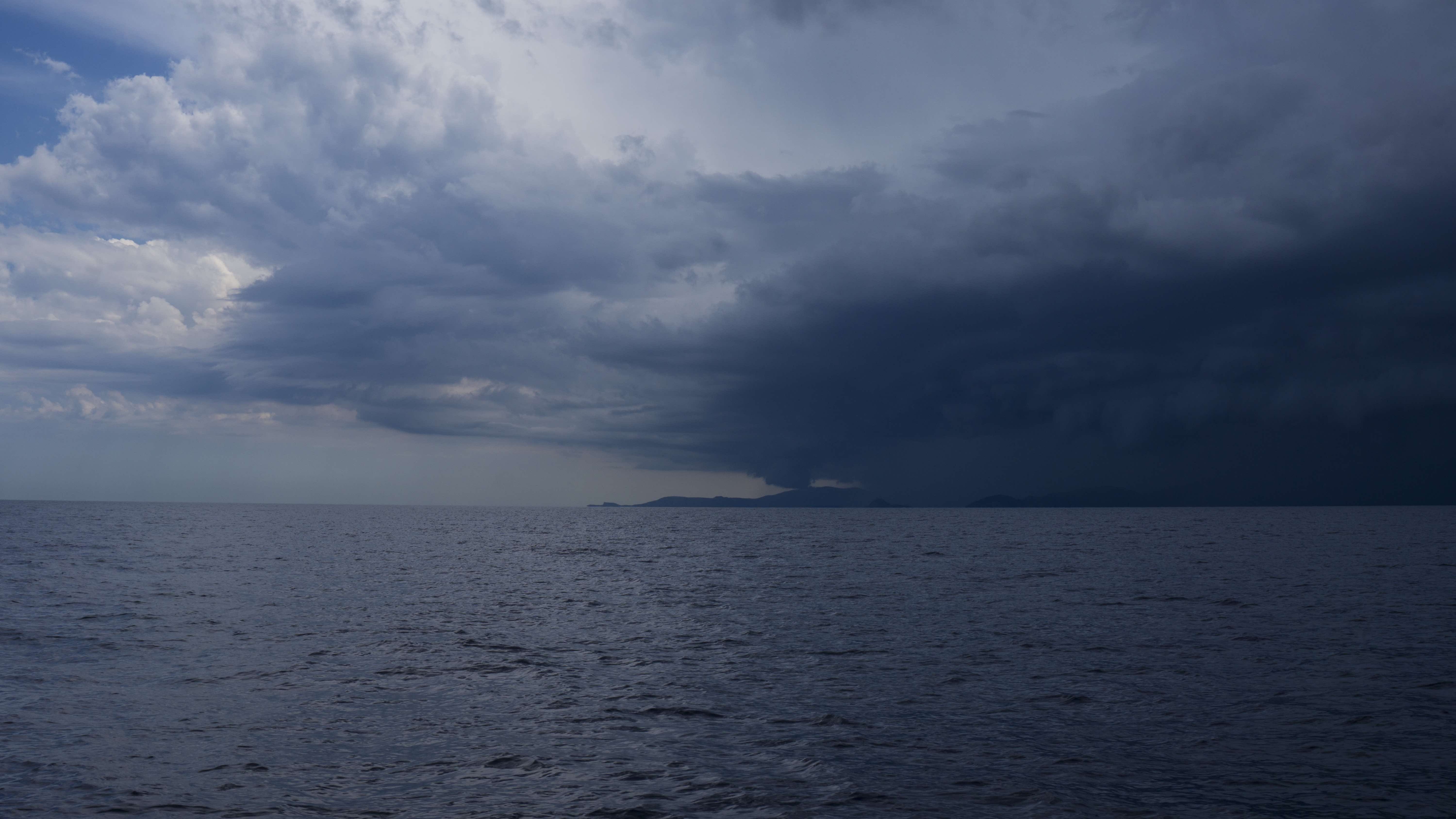 Another safety concern on Lake Michigan: 'meteotsunamis'