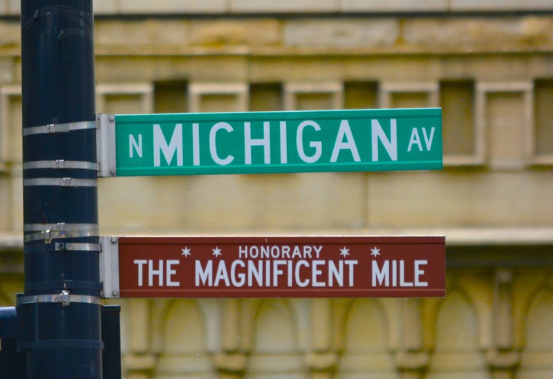 Mag Mile sign under Michigan Avenue street sign