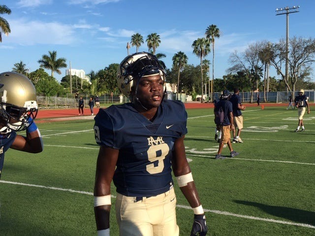 Miami High's Makai Lovett
