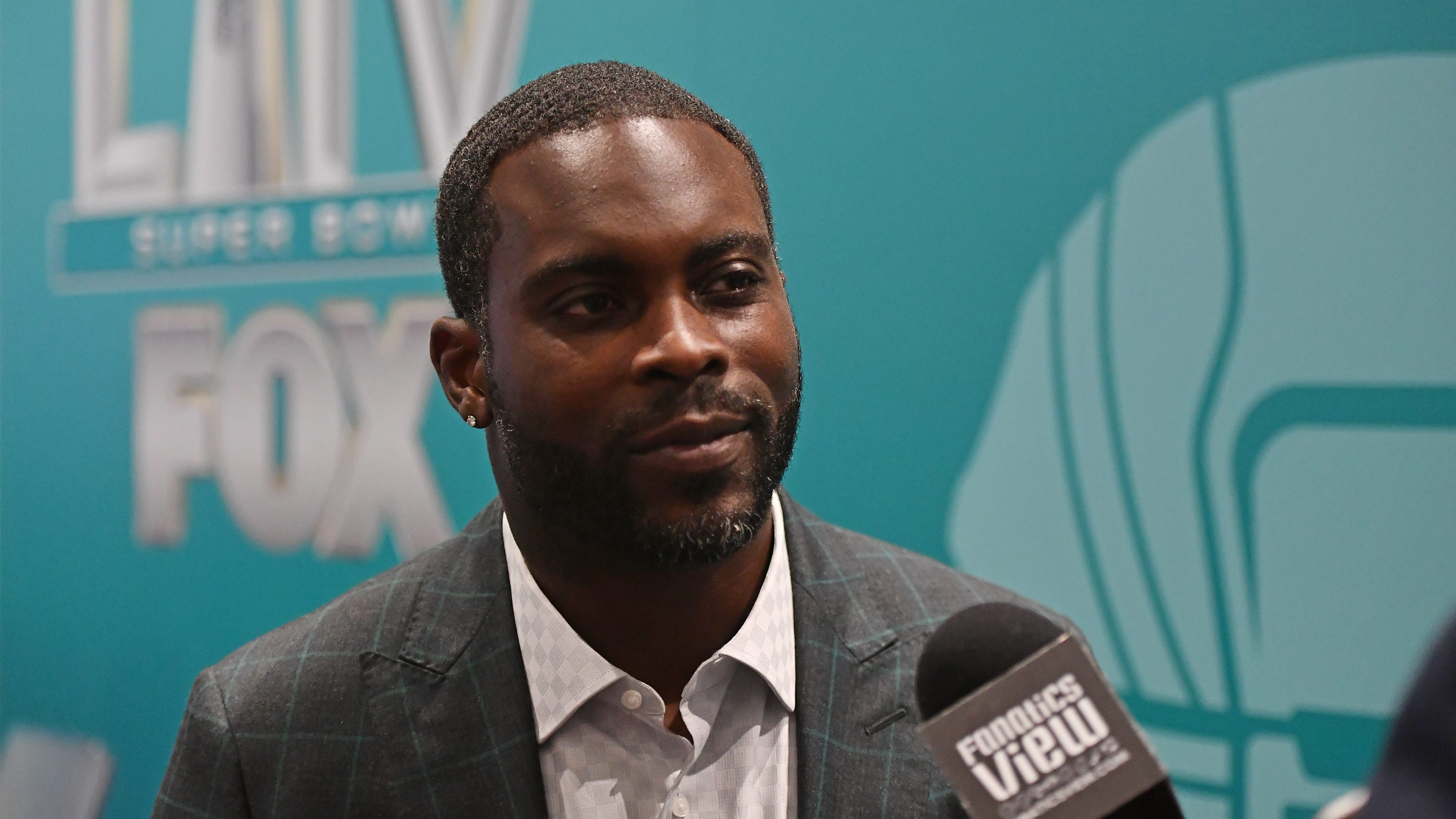 JR SportBrief: Michael Vick is not getting into the Hall of Fame