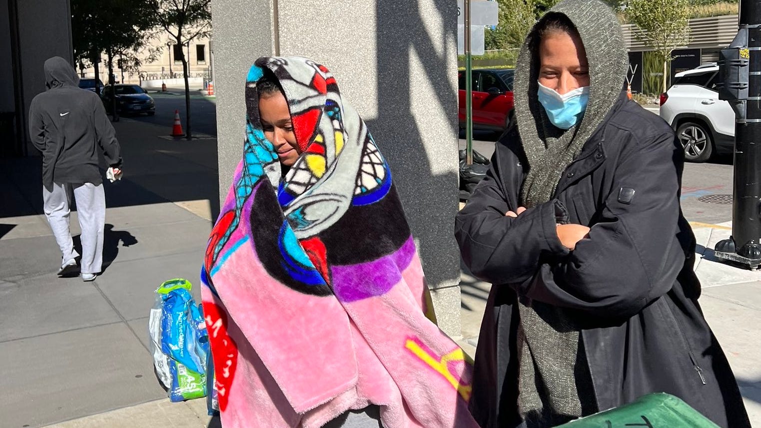 Newly arrived migrants mistreated at Humboldt Park facility, sources say