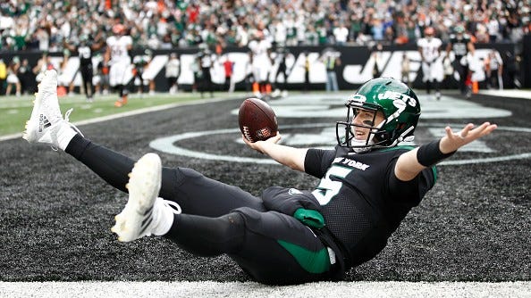Could Mike White be the answer for Jets after dazzling debut? 'Anything is possible'